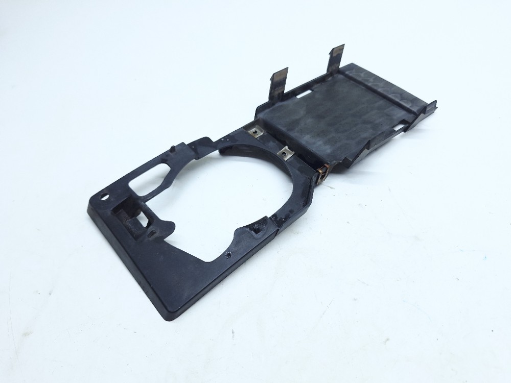 Suporte Farol Milha Esquerdo Bmw 335i 3.0 2007 15857711 Preto Esquerdo