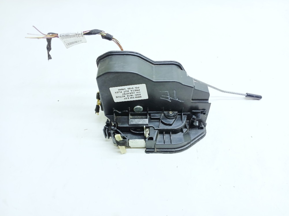 Fechadura Porta Traseira Esquerda bmw 320 2.0 2016