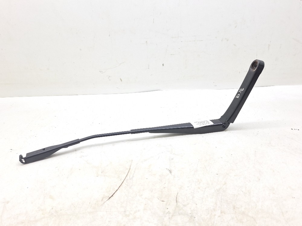 Braço Esquerdo Limpador Parabrisa Vw Jetta Tsi 2.0 2016