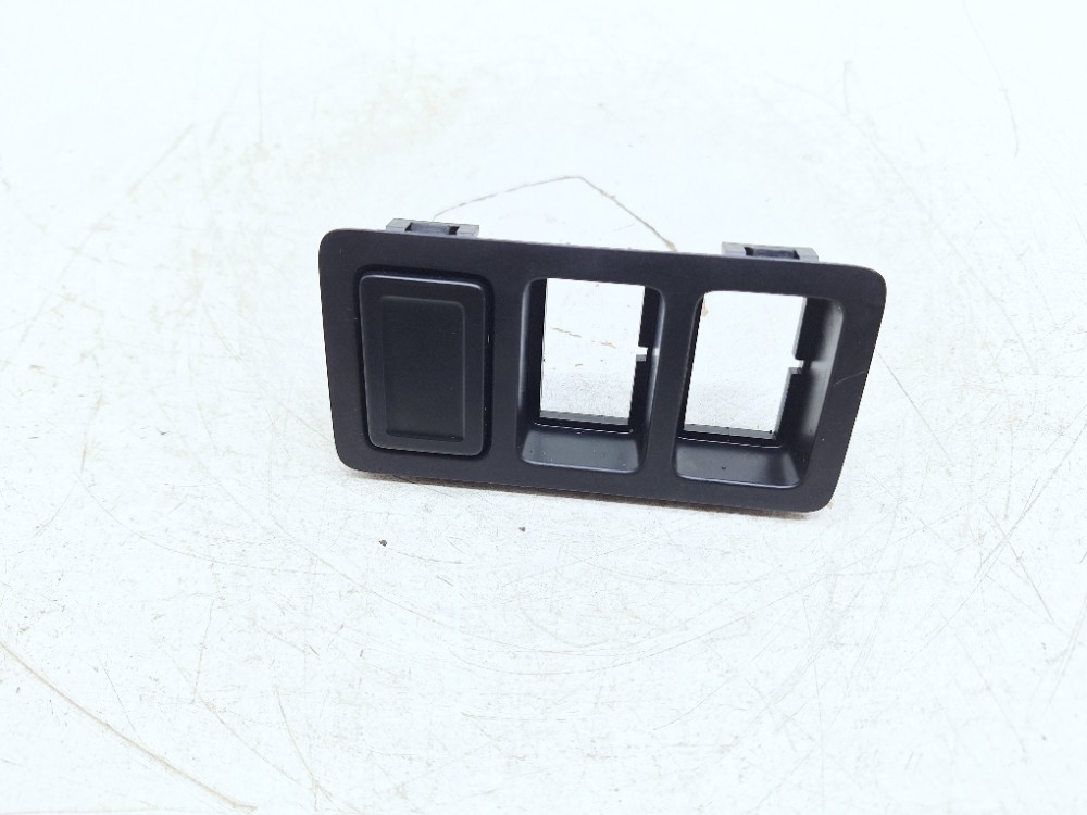 Acabamento Botão Falso Suzuki Grand Vitara 2.0 2014