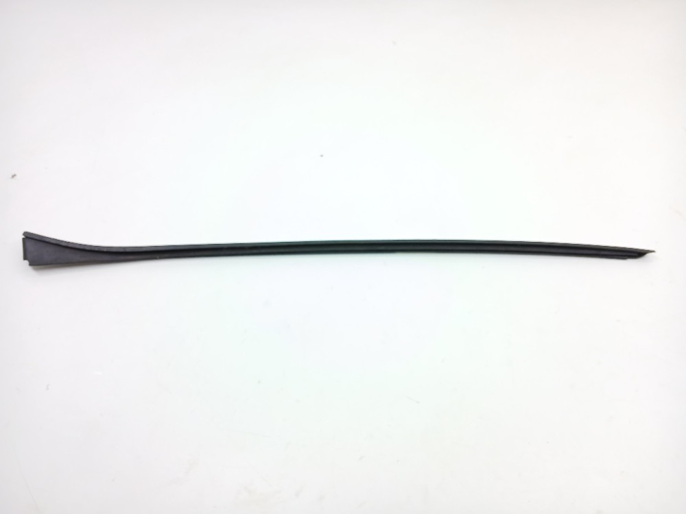 Acabamento Parabrisa Direito Vw Jetta Gli 2.0 2024 17a854542