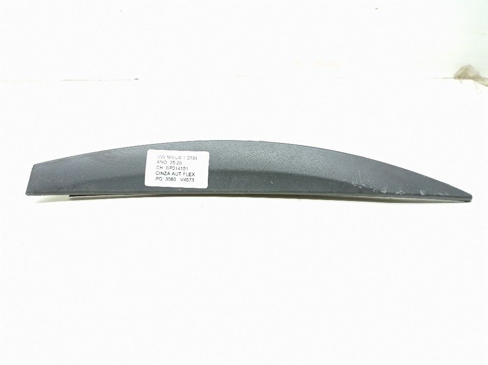 Acabamento Esquerdo Porta Traseira Vw Nivus Tsi 1.0 2025