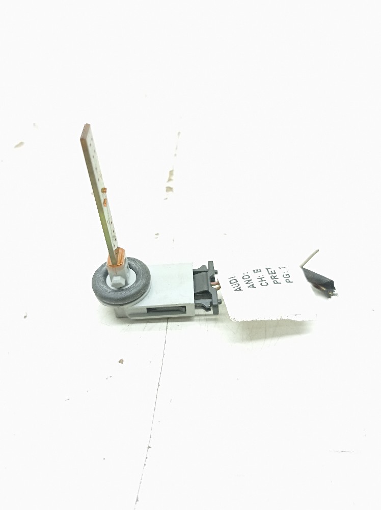 Sensor Temperatura Audi A3 Tfsi 2.0 2010 2011 4b0820539