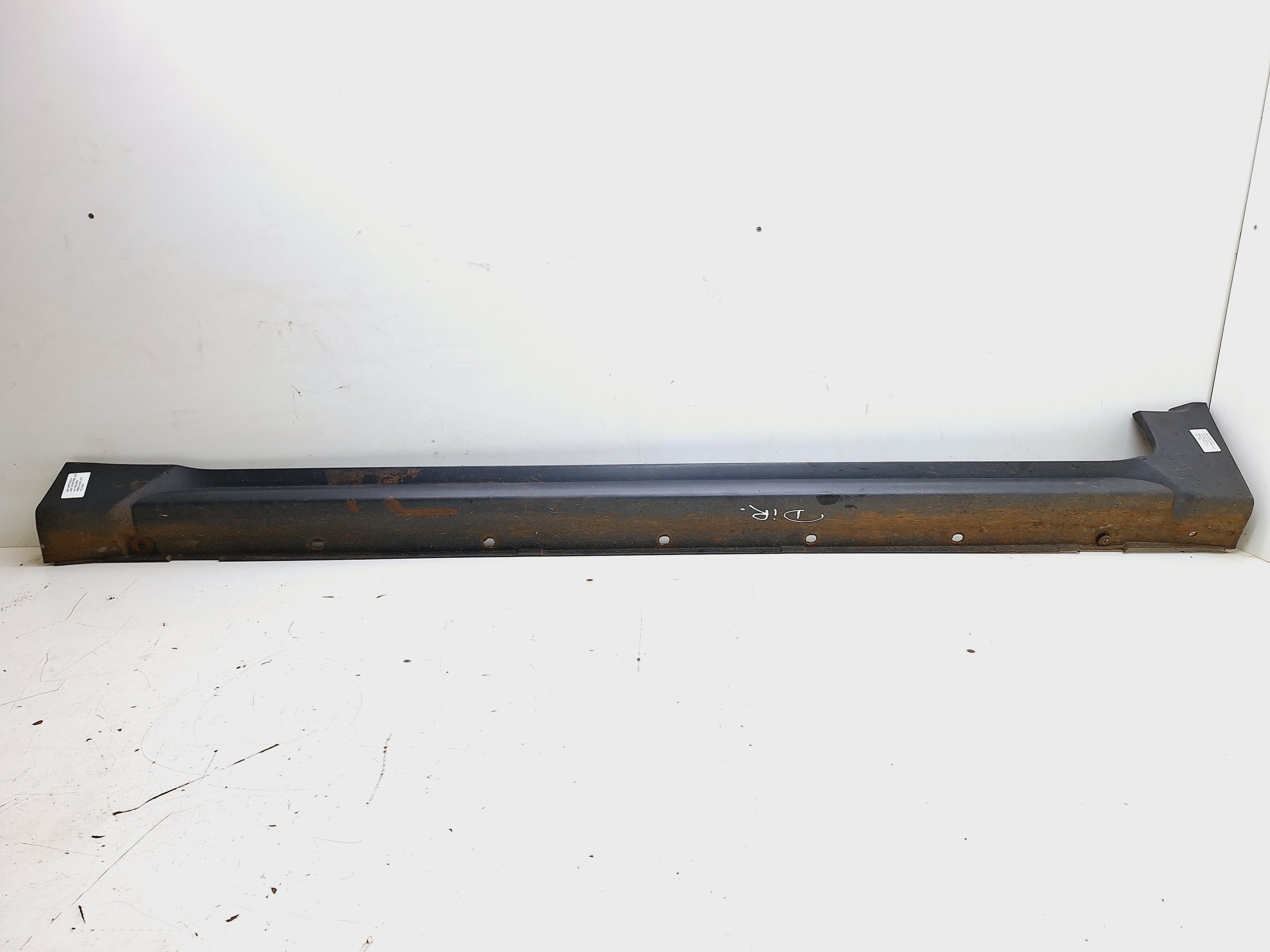 Spoiler Lateral Direito Chevrolet Captiva 2.4 2009  Preto