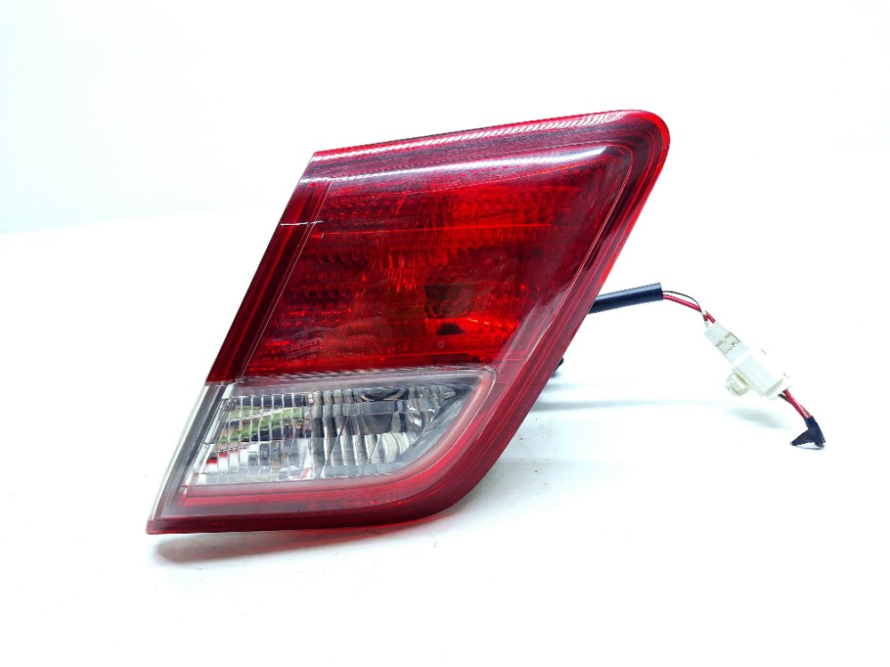 Lanterna Direita Tampa Toyota Camry 3.5 2010 2011 Direito/passageiro Vermelho