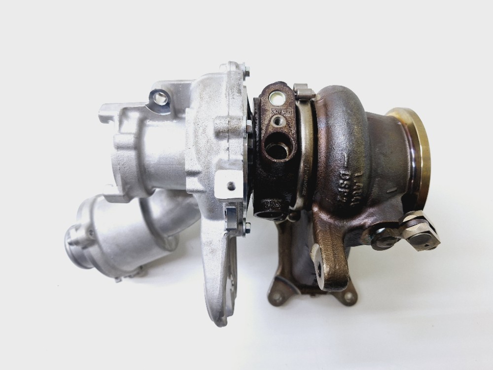 Turbina Volkswagen Jetta Gli 2.0 2024 06K145874T km244