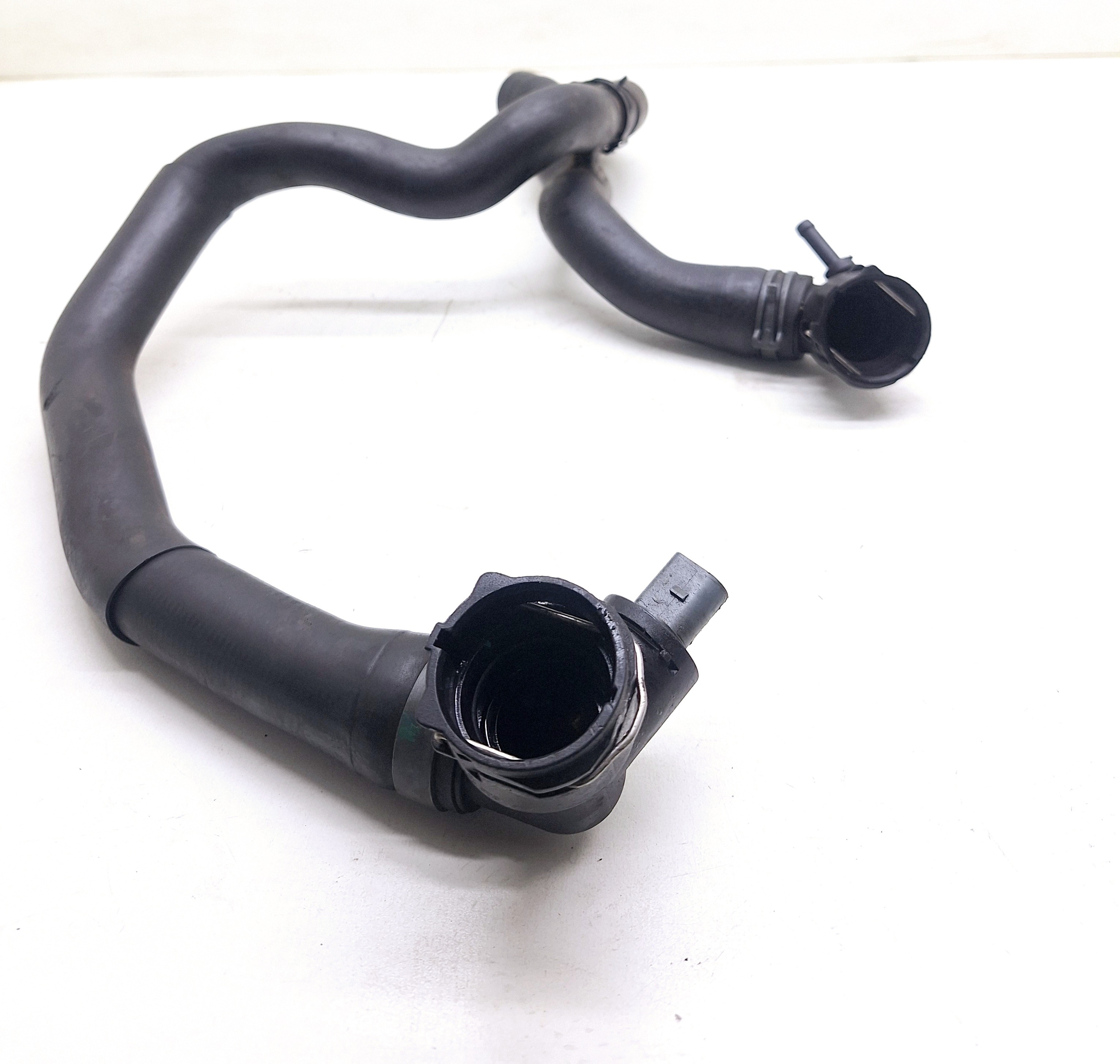 Mangueira Radiador Vw Golf Tsi 1.4 2015 Nº5q0122291ak