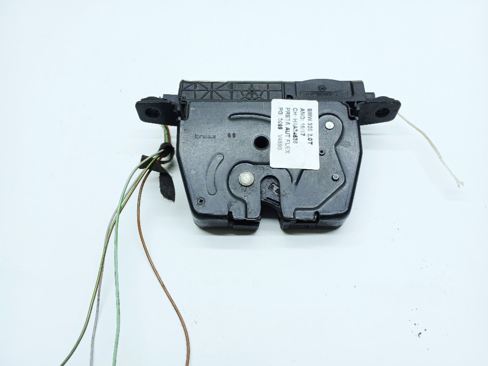 Fechadura Tampa Traseira Bmw 320 2.0 2016 2017 Uk719121206