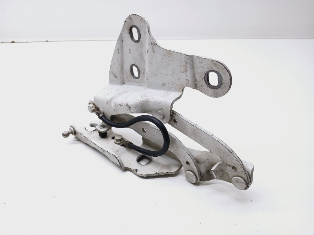 Dobradiça Esquerda Capô Bmw X1 2.0 2010 2011 2990359