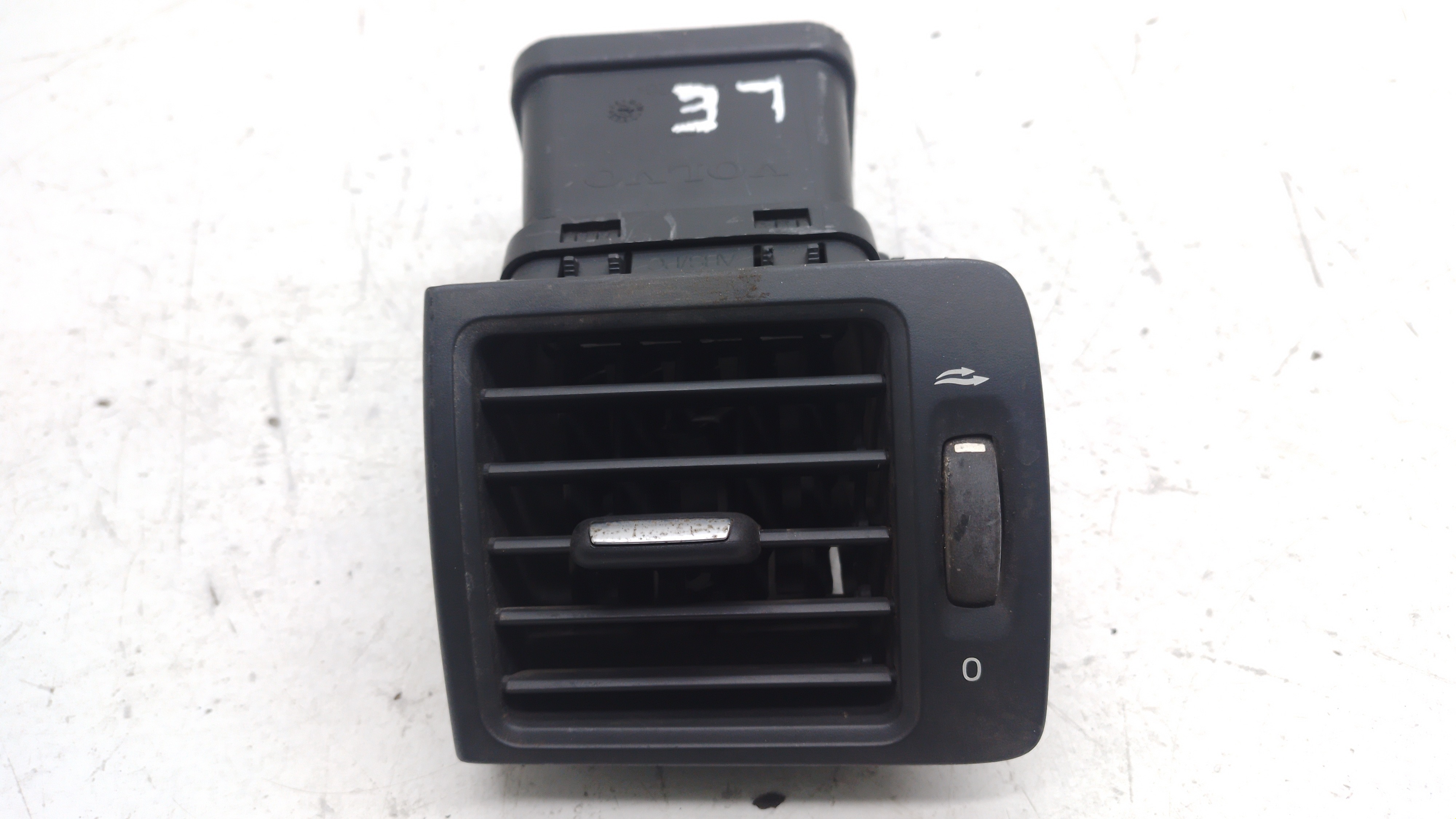 Difusor Ar Central Esquerdo Volvo V50 2007/ 2008 Nº506002