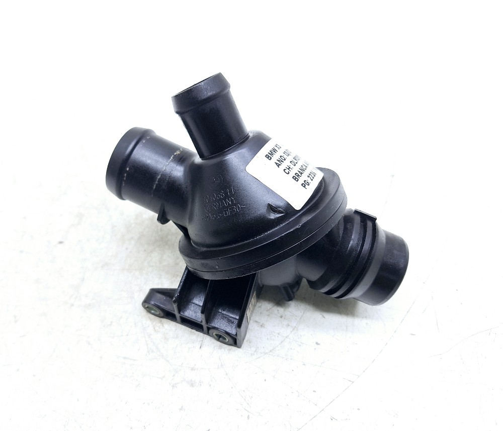 Carcaça Válvula Termostática Bmw X3 2.0 2013 10106811