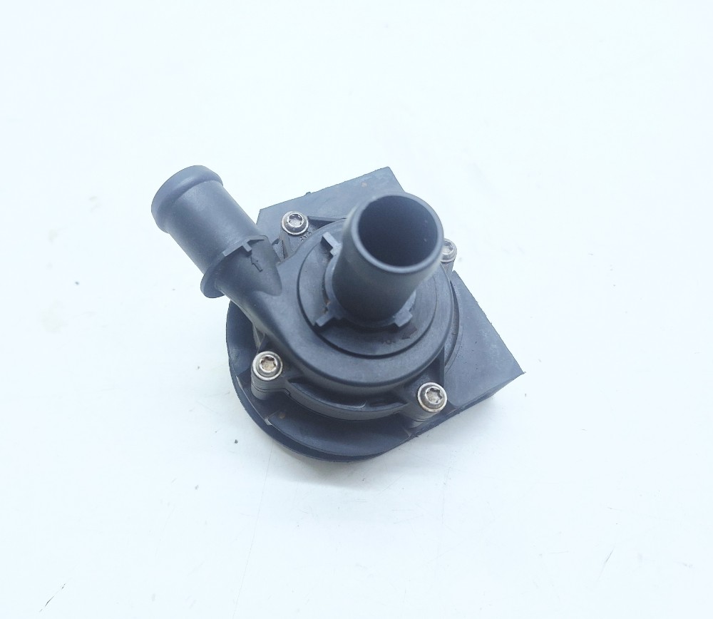 Bomba Água Auxiliar Vw Tcross Tsi 1.4 2025 5Q0965567N
