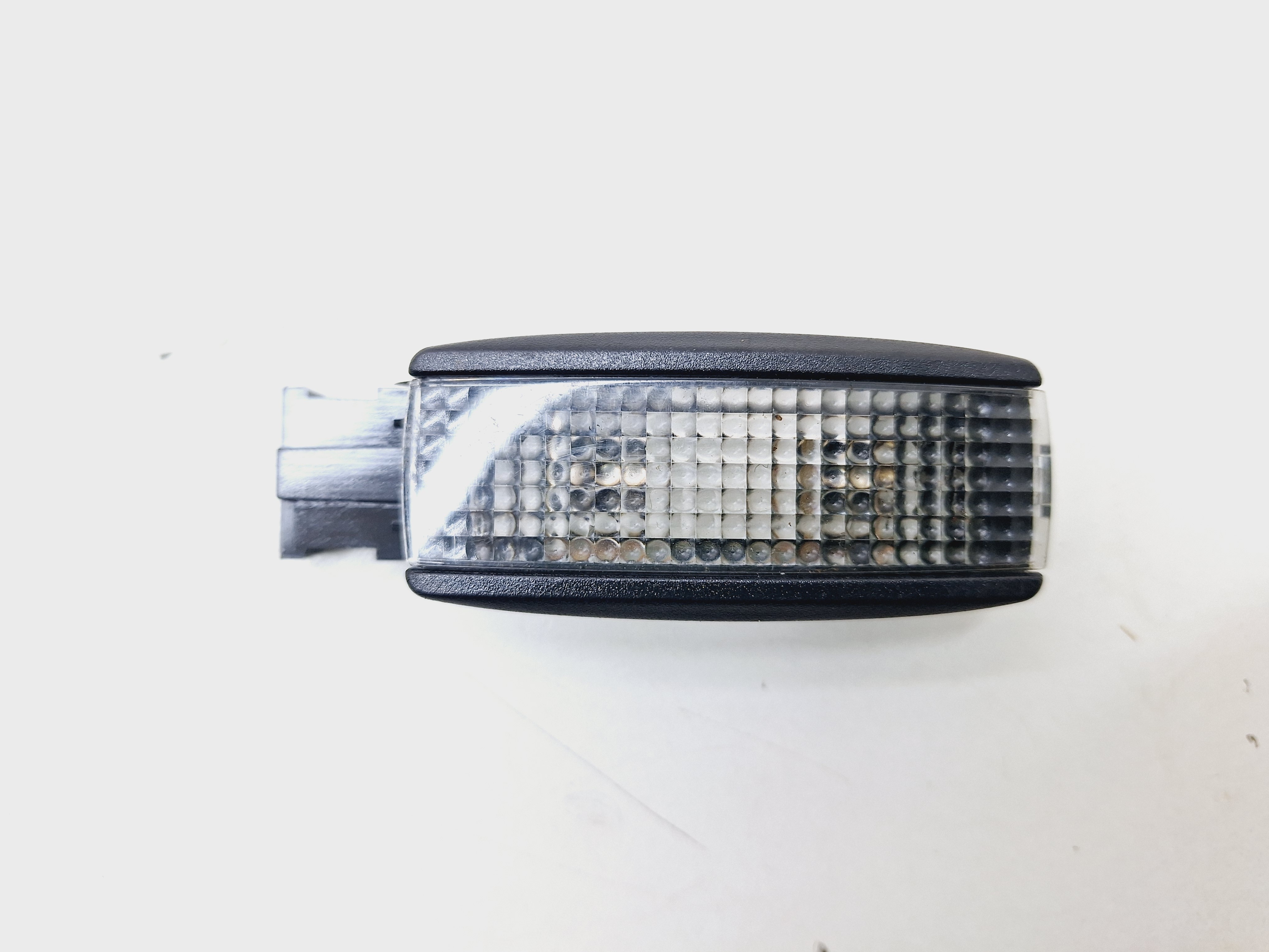 Luz Cortesia Quebra Sol Vw Virtus 1.0 2023 Nº3b0947113