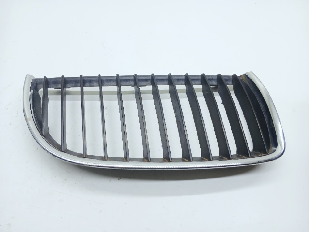 Grade Esquerda Parachoque Bmw 320i 2.0 2006 2007