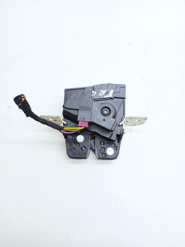 Fechadura Tampa Traseira Mercedes B200 1.6 2013 2014