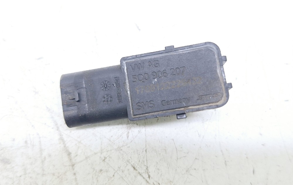 Sensor Map Audi A4 2.0 2017 2018 5q0906207