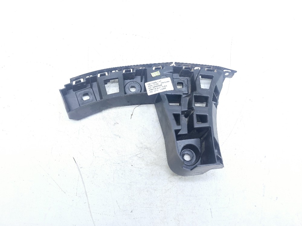 Guia Direito Parachoque Traseiro Vw Taos Tsi 1.4 2021 2022