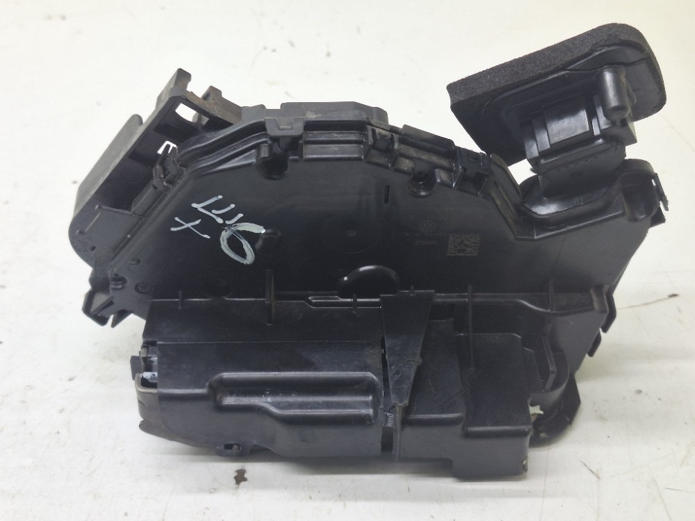 Fechadura Porta Traseira Esquerda Vw Tiguan 2.0 2021