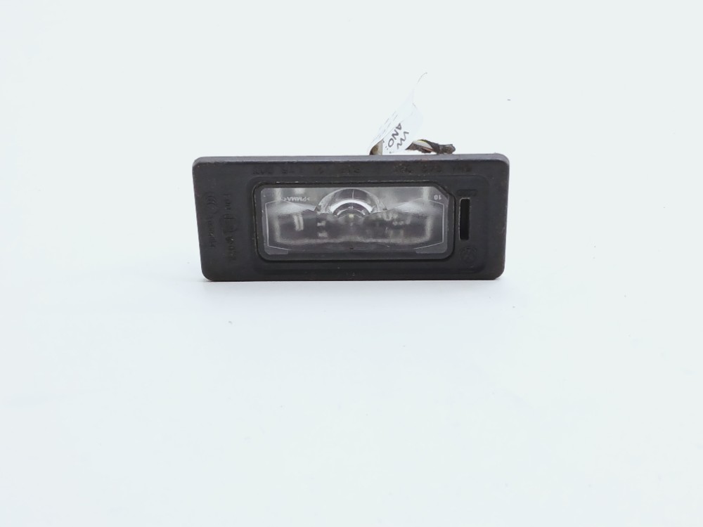 Luz Placa Volkswagen Tiguan 2.0t 2020 5na943021