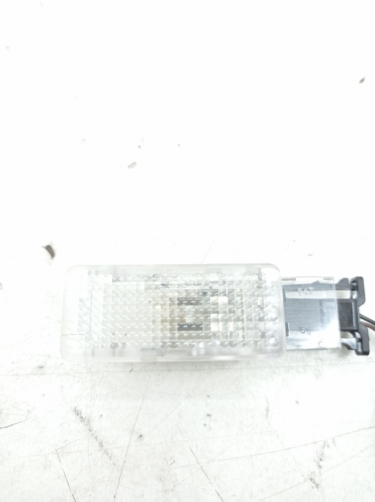 Luz Cortesia Porta Luvas Vw Tcross Tsi 1.0 2023 2024