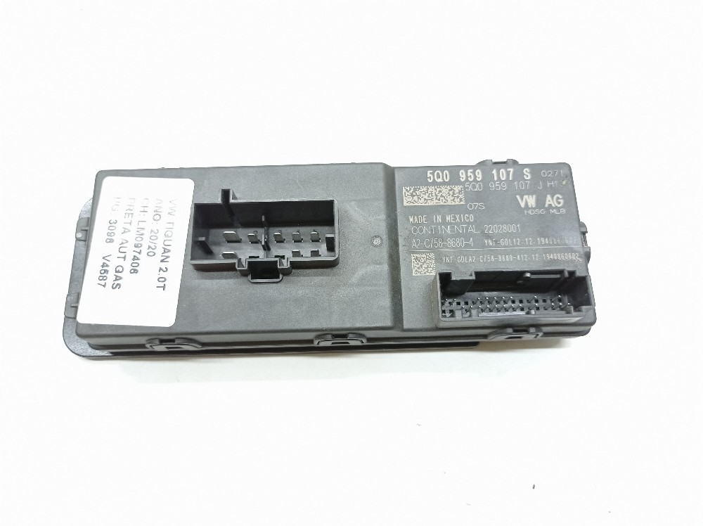 Módulo Controle Tampa Vw Tiguan Tsi 2.0 2020 5q0959107s