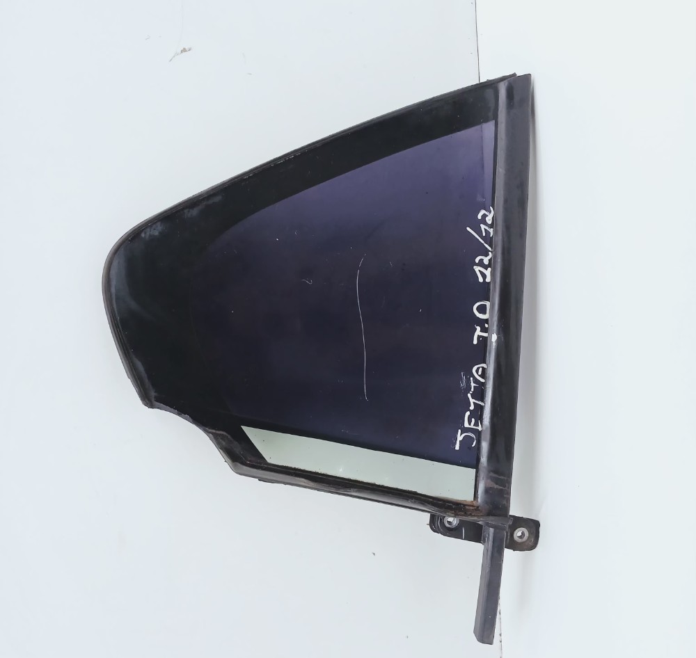 Vidro Fixo Traseiro Direito Jetta 2.0 Turbo 2012 5c6845214
