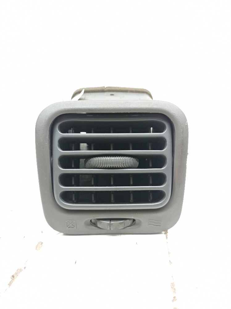 Difusor Ar Direito Gm Tracker 2.0 2006 2007 7364265d0