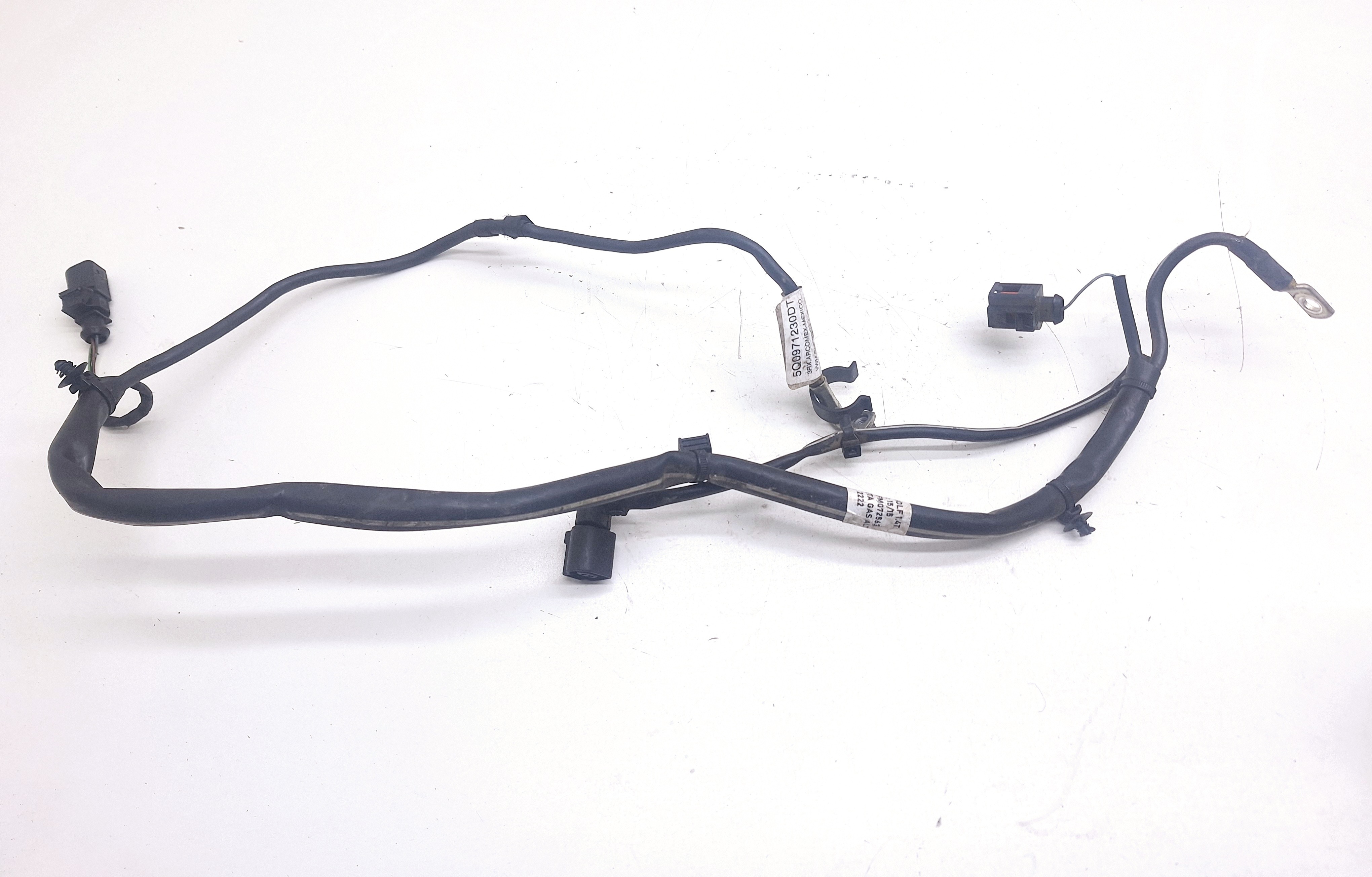 Chicote Alternador Vw Golf Tsi 1.4 2015 Nº5q0971230dt