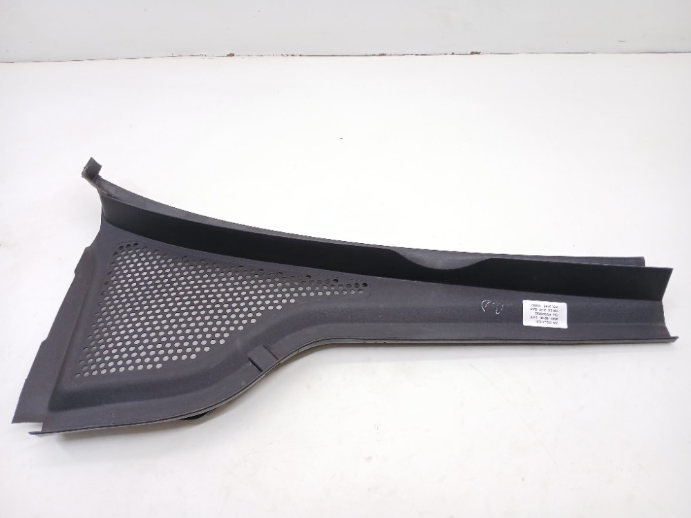 Acabamento Churrasqueira Direito Vw Golf Gti 2.0 2015