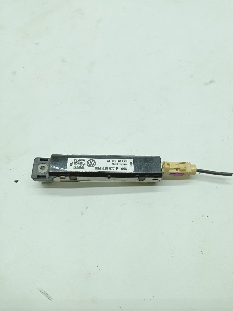 Sensor Keyless Vw Golf Tsi 1.4 2014 5g6035577f