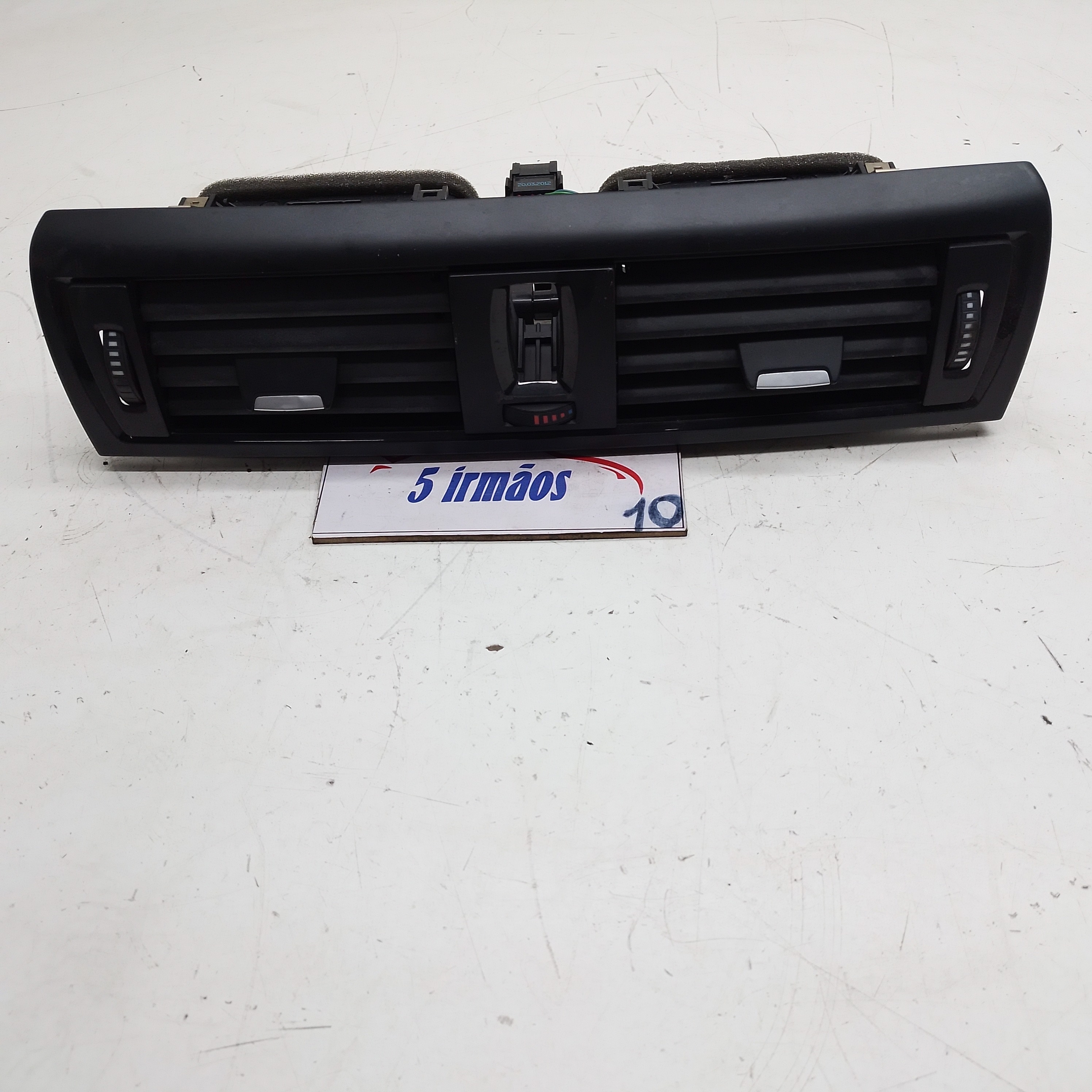 Difusor Ar Central Bmw 125i 2.0 Turbo 2013 N920711611