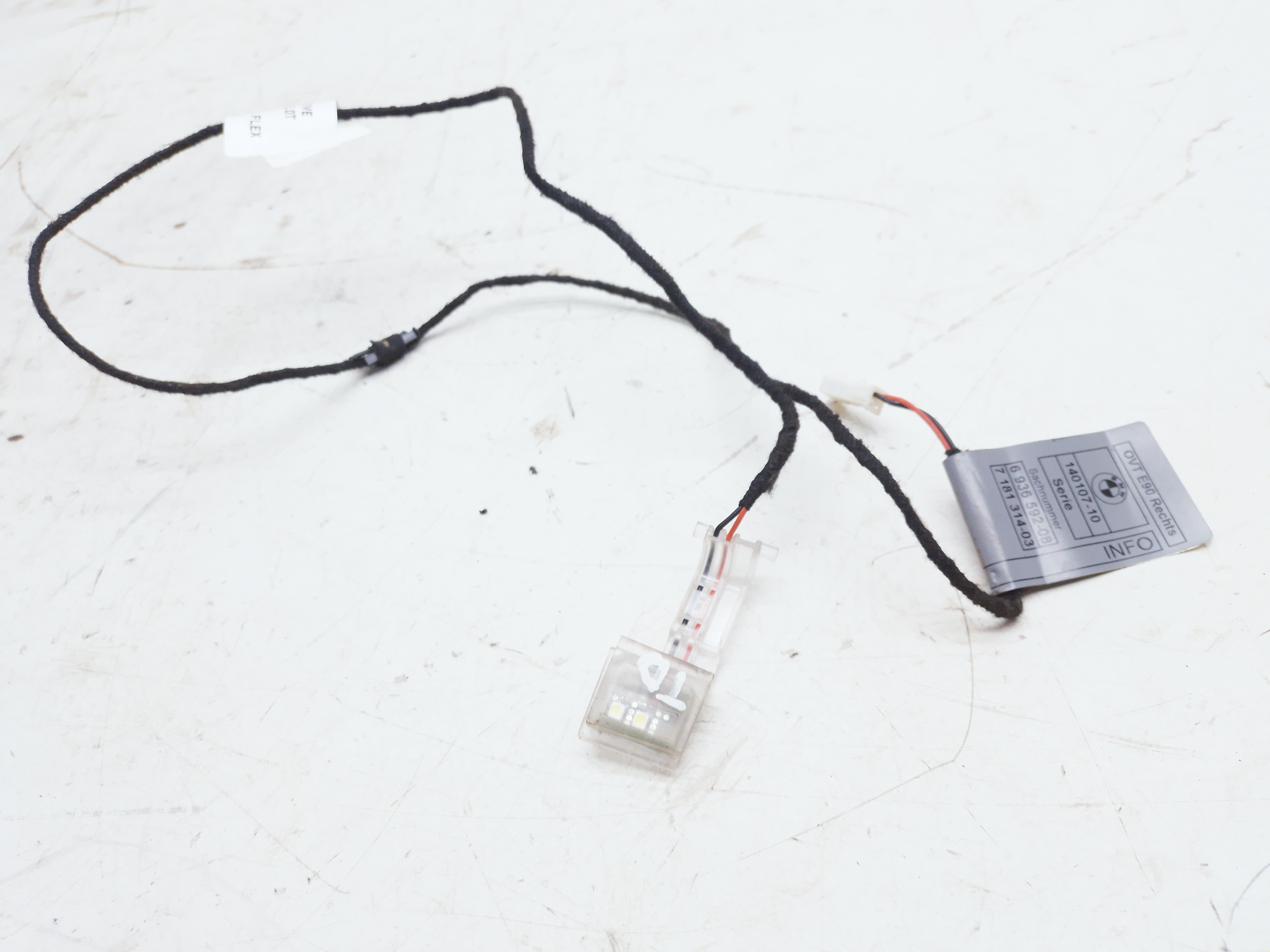 Chicote Led Porta Traseira Direita Bmw X1 2.0 2015 718131403