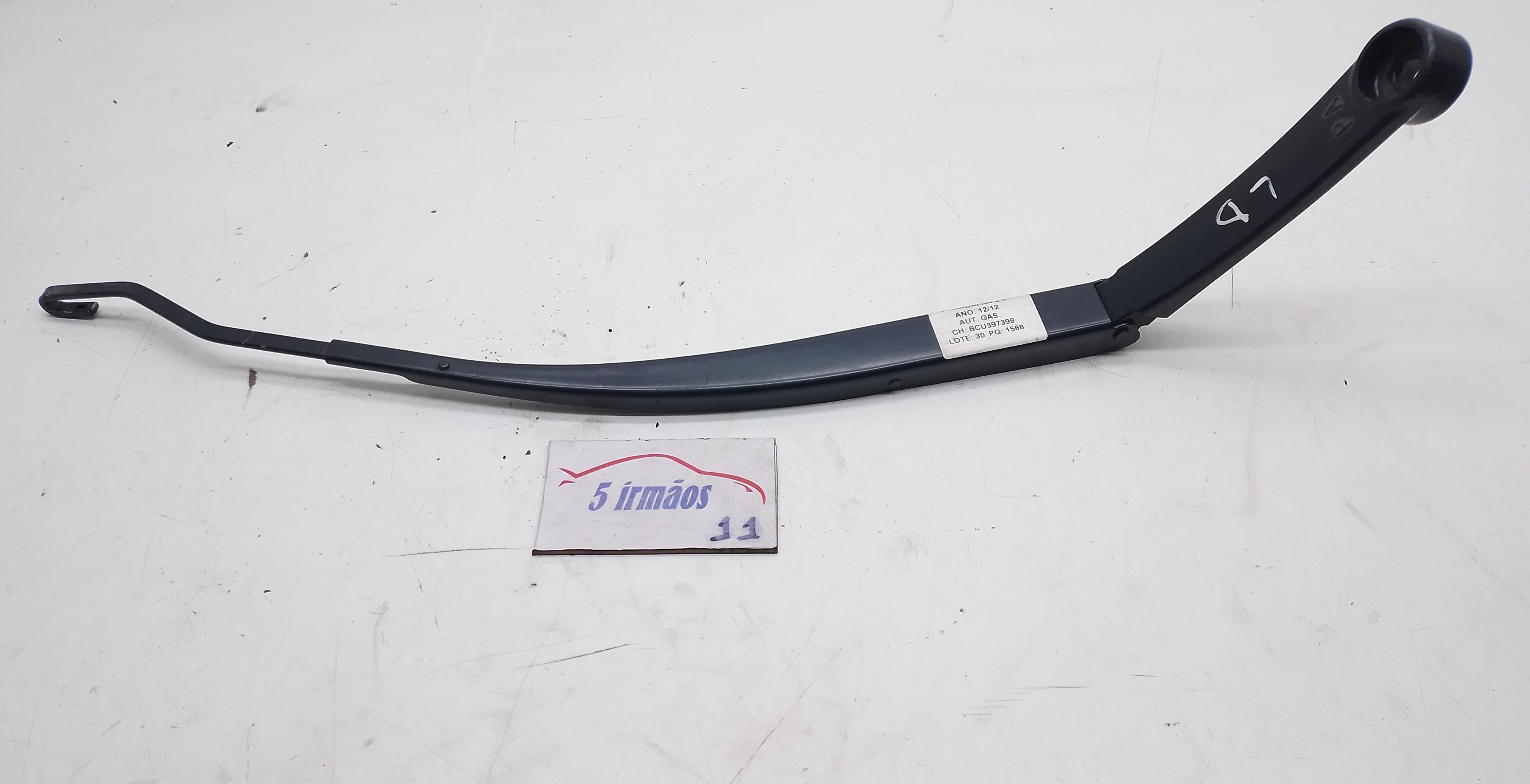 Braço Direito Limpador Parabrisa Hyundai I30 2.0 2012 Direito