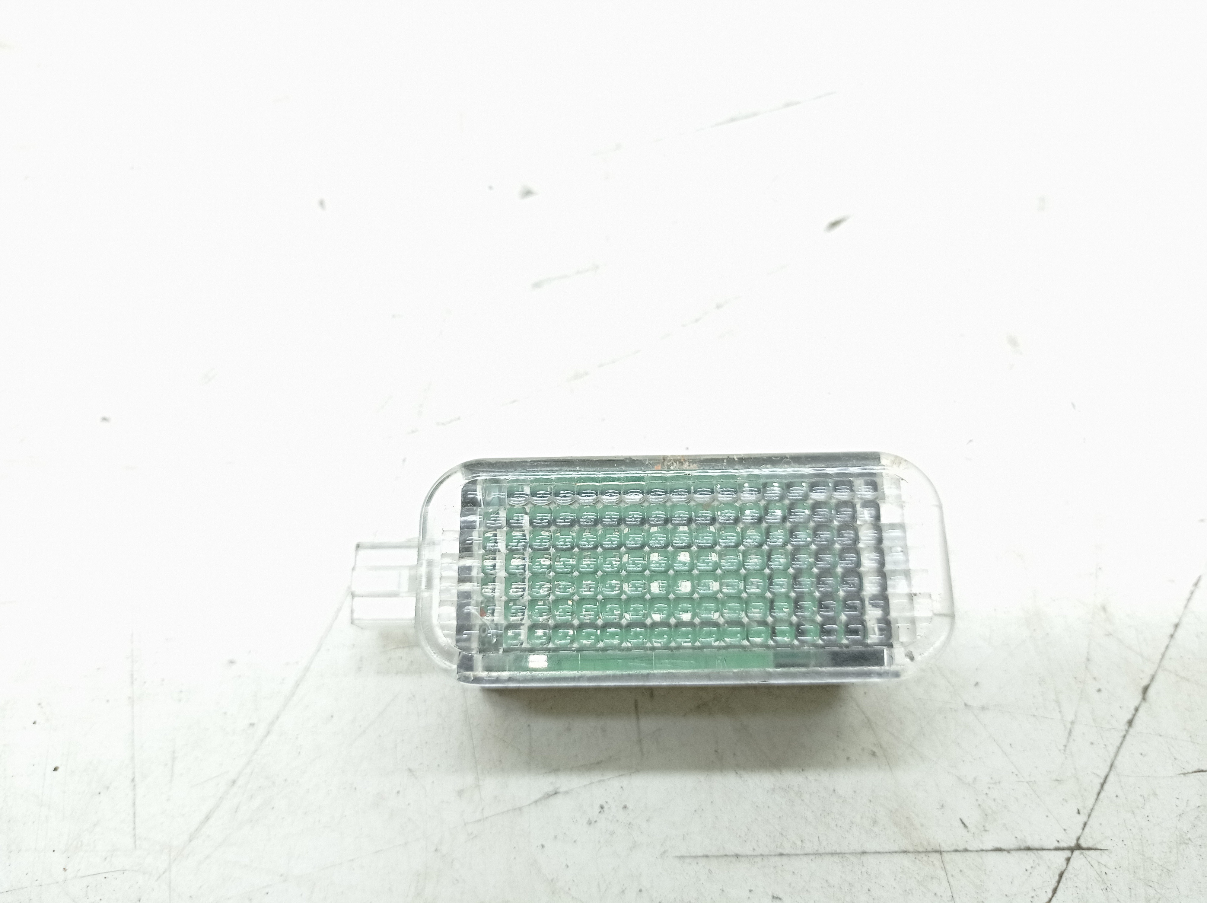Luz Teto Cortesia Audi Q3 Tfsi 1.4 2016 8j0947409