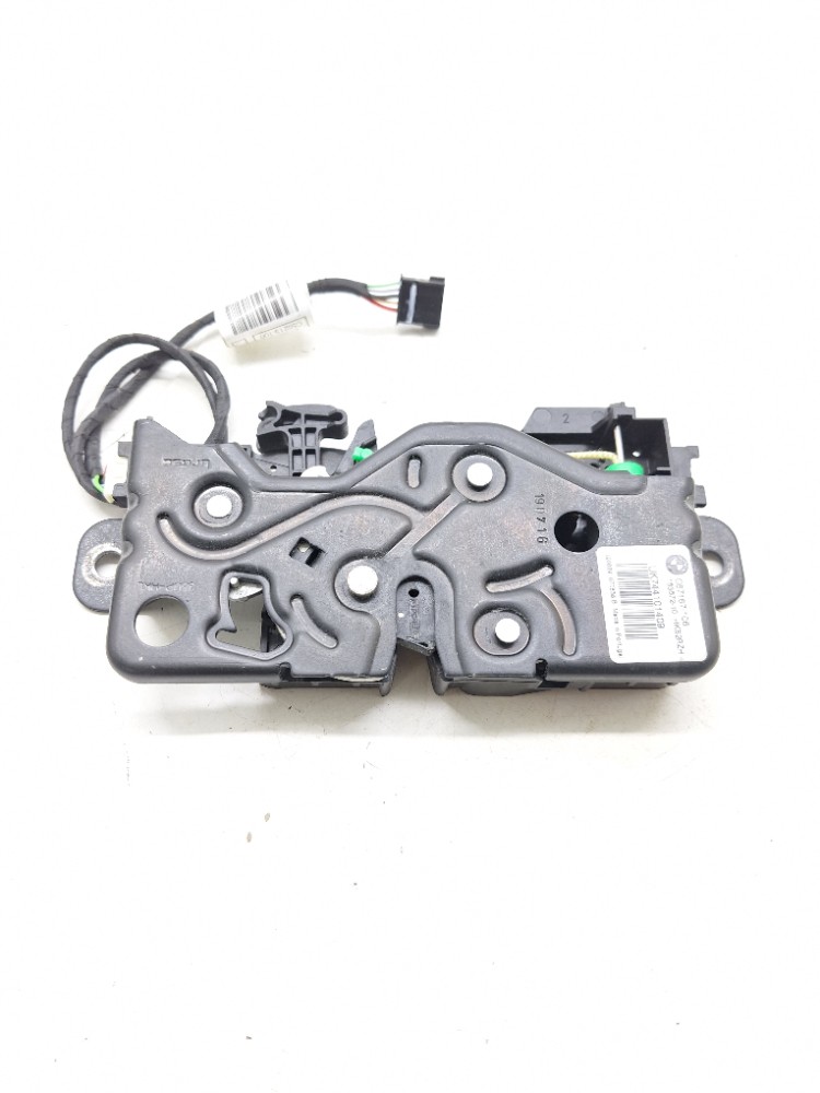Fechadura tampa Traseira Bmw 320i G20 2.0 2020 16367210