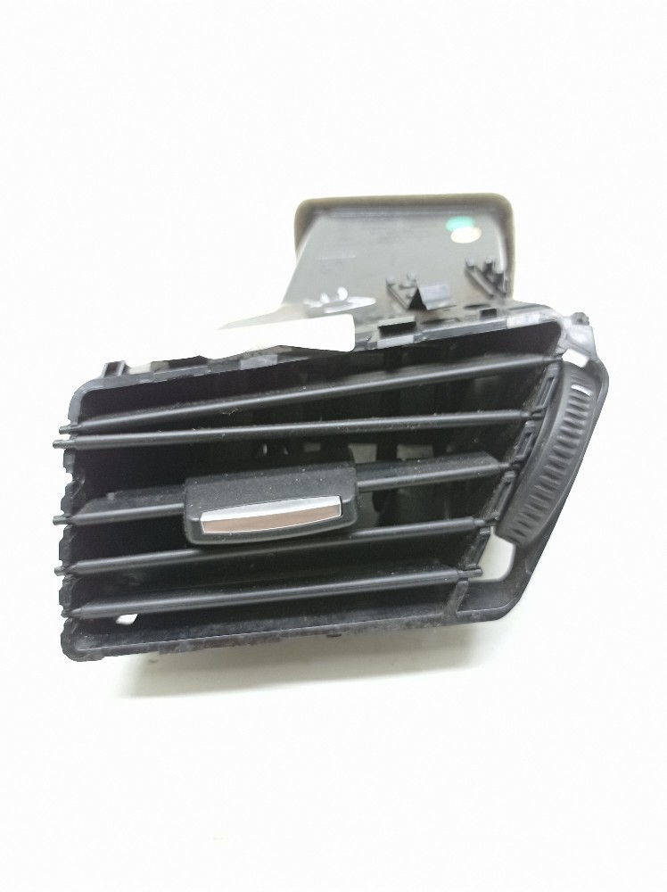 Difusor Ar Esquerdo Bmw X1 2.0 2013 2014 64229258362