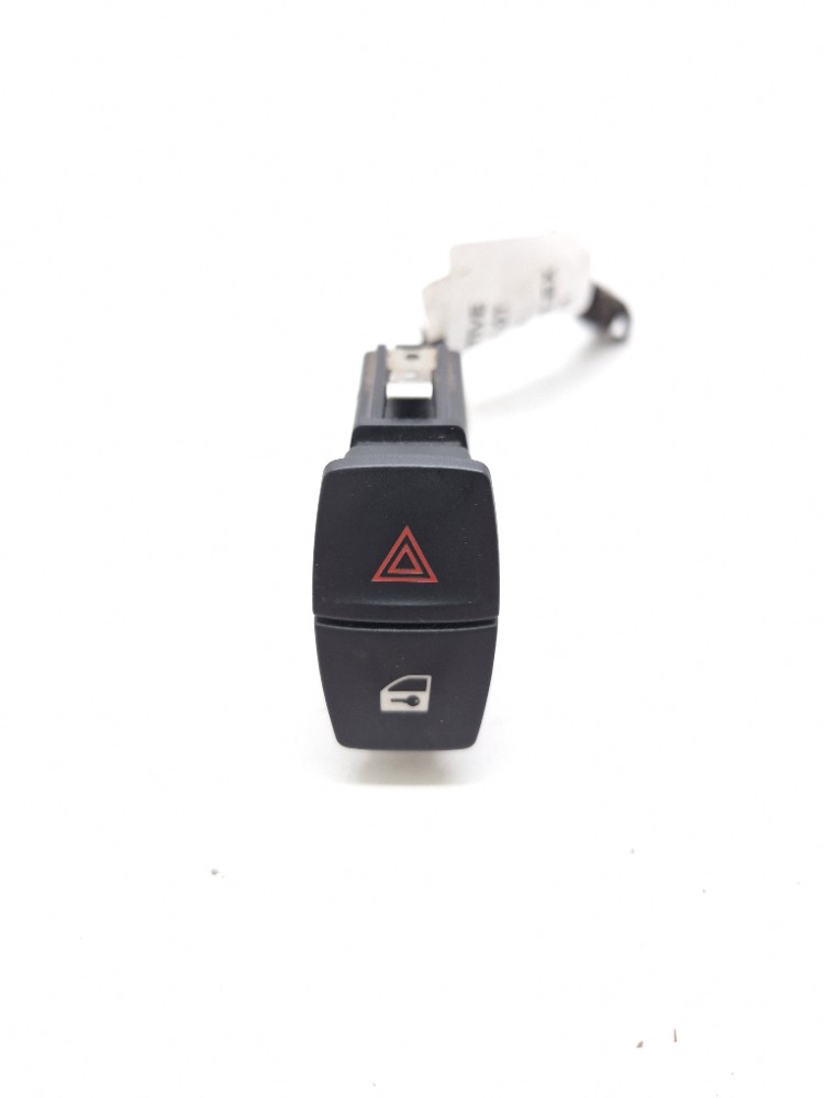 Botão Pisca Alerta Bmw 320i Active 2.0 2018 923178605