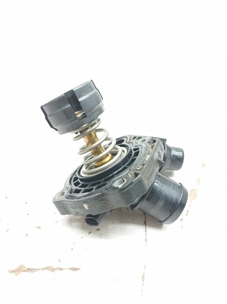 Carcaça Válvula Termostática Bmw X1 2.0 2016 2017 4121680