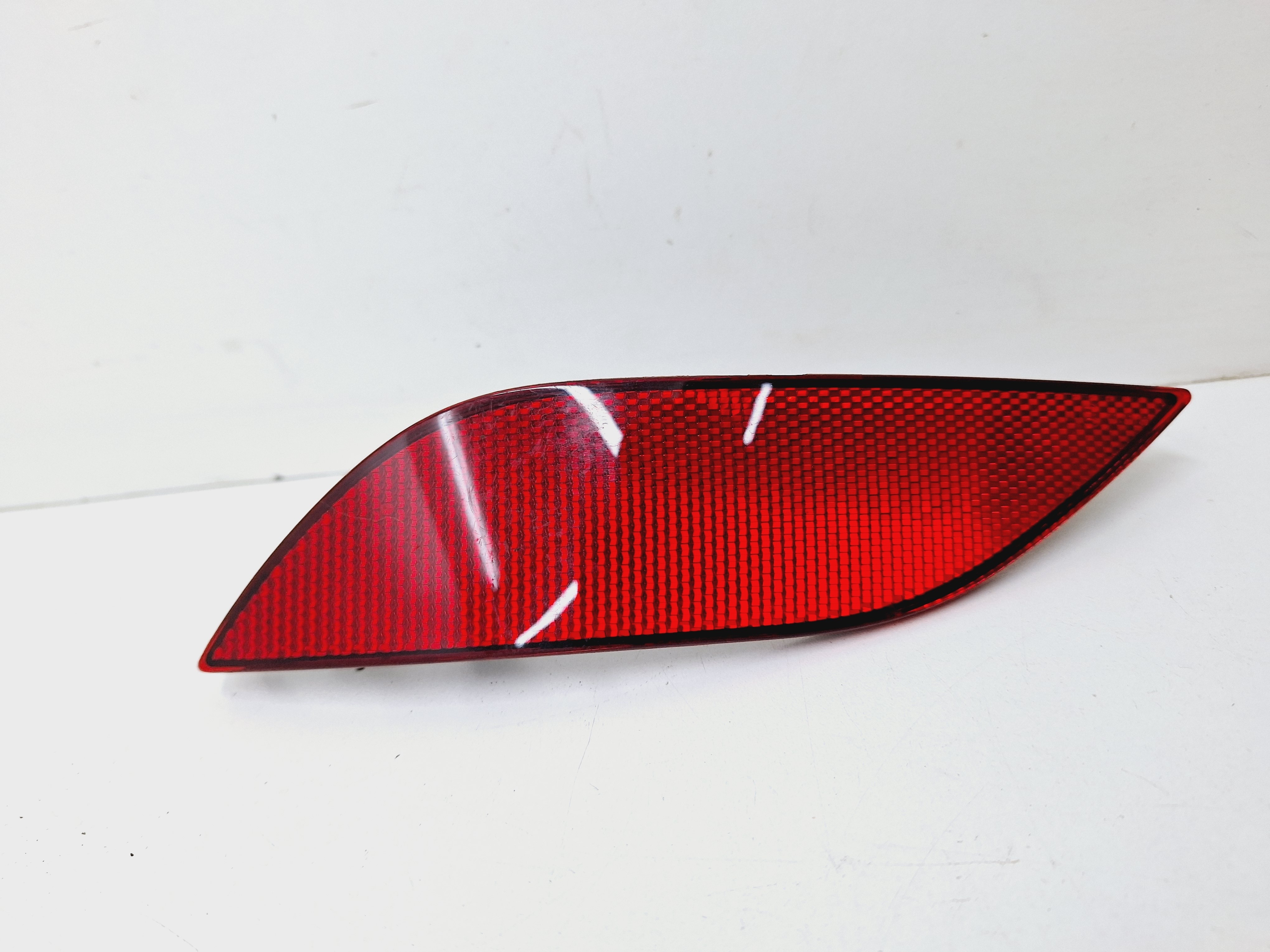 Refletor Olho Gato Traseiro Esquerdo Vw Tcross 1.4 2023  Vermelho