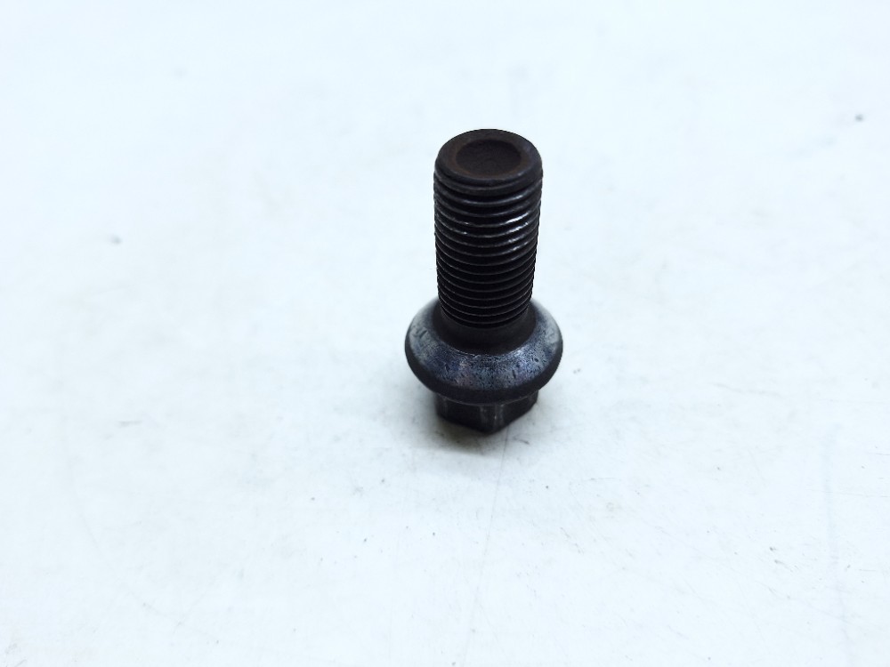 Parafuso Roda Mercedes B200 1.6 2013 2014