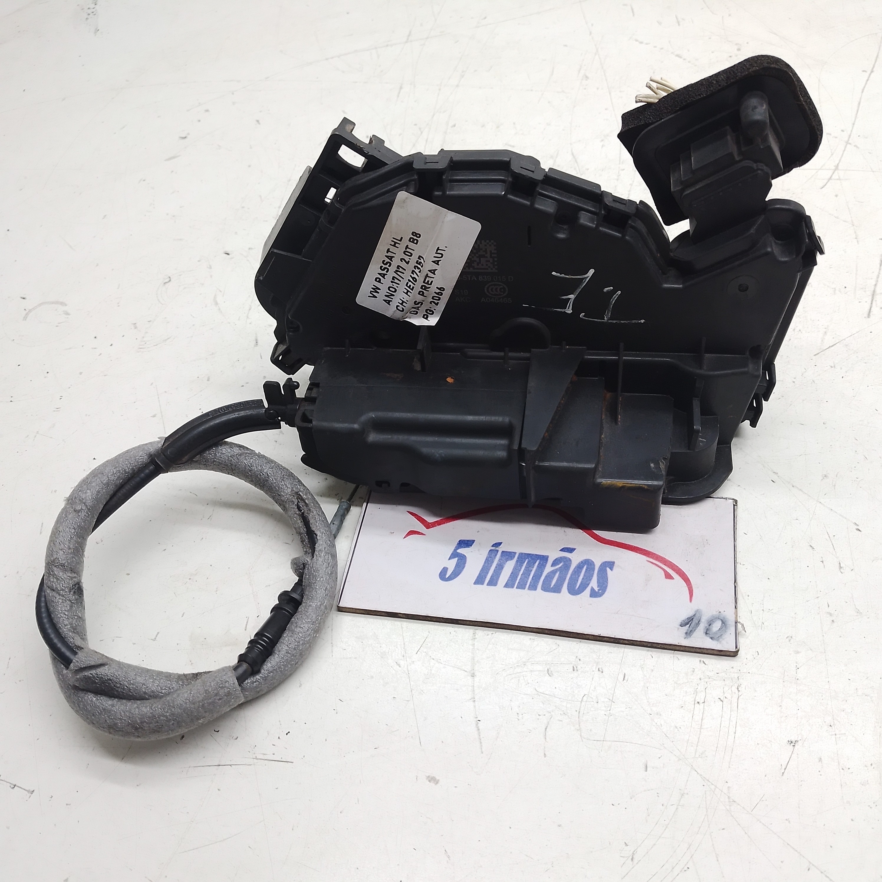 Fechadura Porta Traseira Esquerda Vw Passat Tsi 2.0 2017