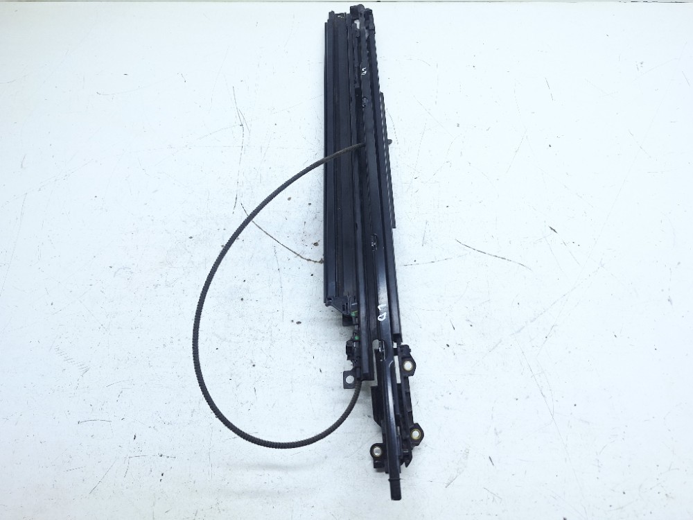 Trilho Teto Solar Direito Vw Jetta Gli 2.0 2019 30027801