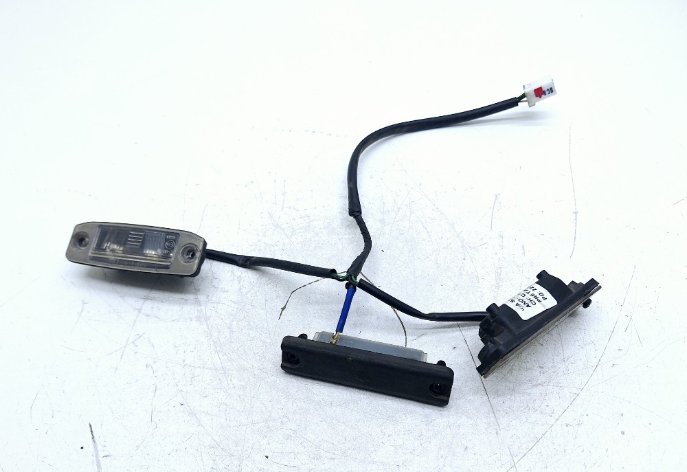 Botão Porta Malas C Luz Placa Kia Sportage 2.0 2012