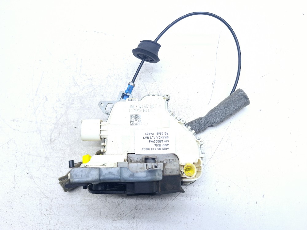 Fechadura Porta Dianteira Esquerda Q3 2.0 2016 8j1837015e