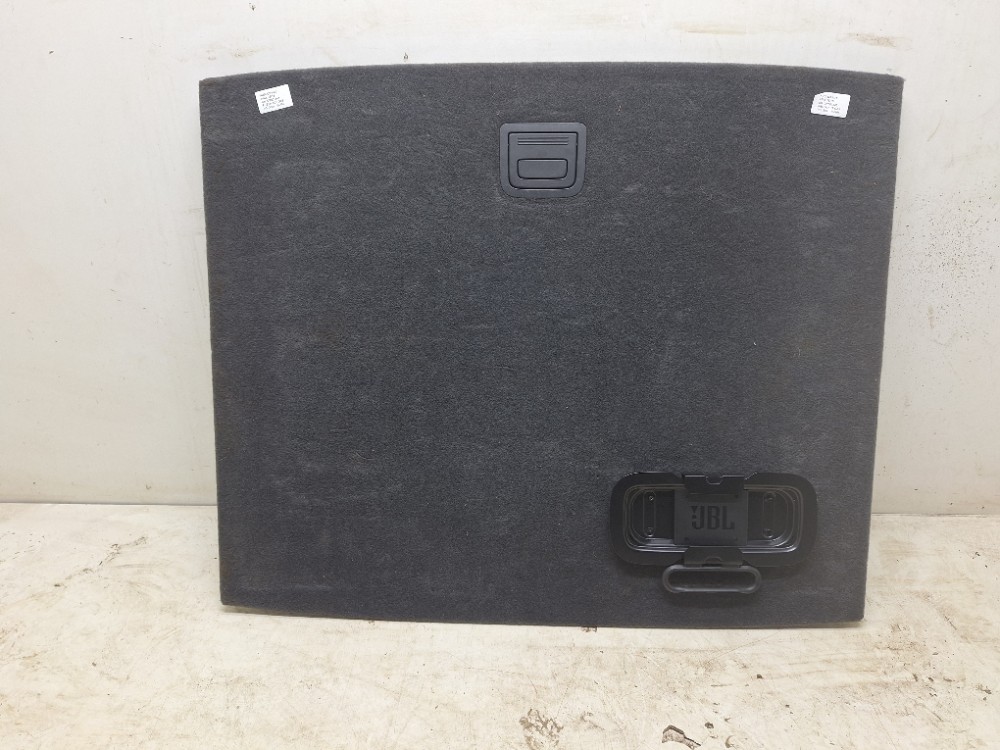 Tampão Porta Malas Audi Q3 Tfsi 1.4t 2015 2016