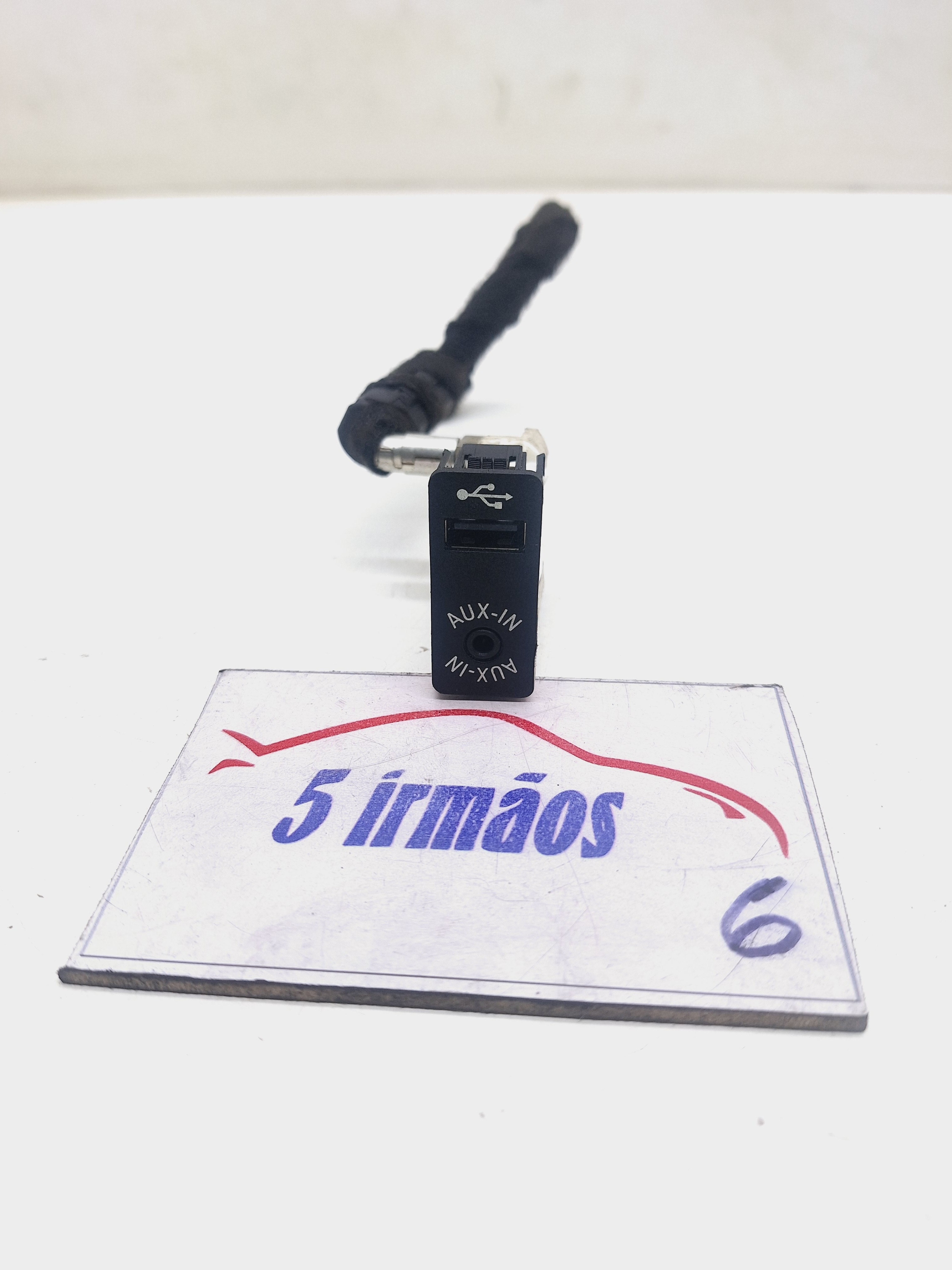 Entrada Usp Auxiliar Bmw 125i 2.0 Turbo Aut 2013 Nº922924701