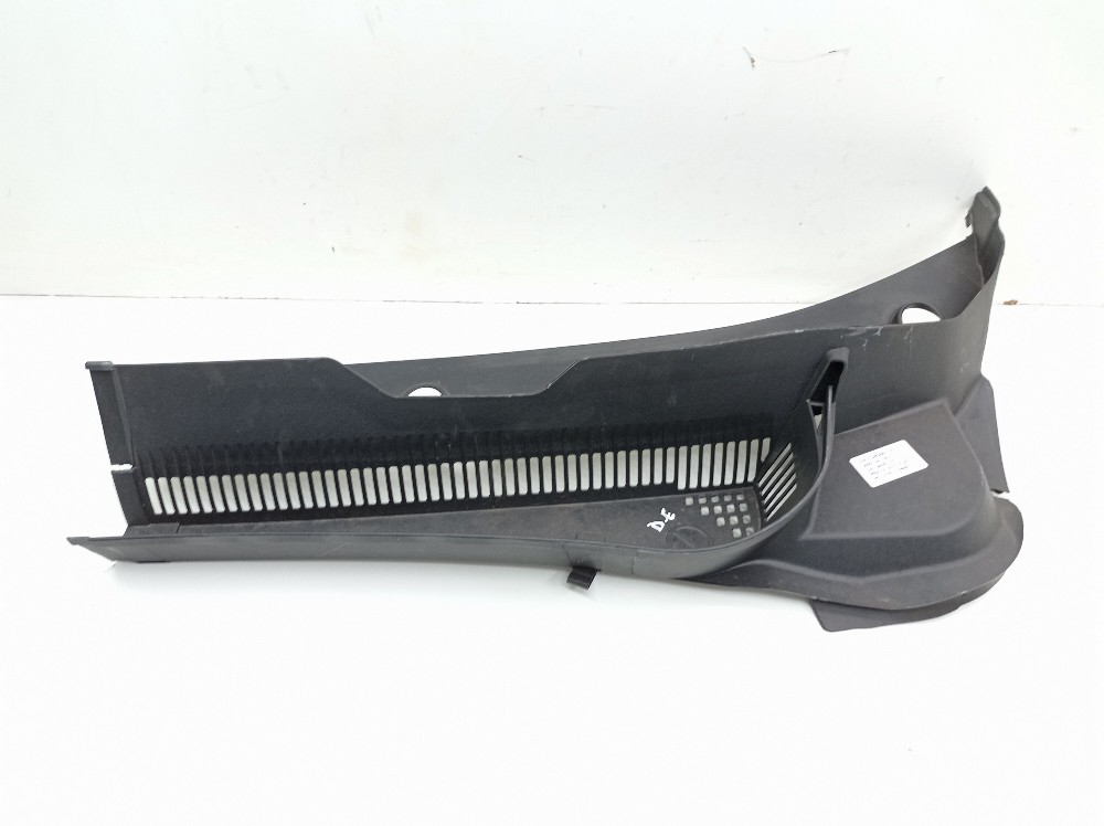 Acabamento Churrasqueira Esquerdo Vw Tcross Tsi 1.4 2025