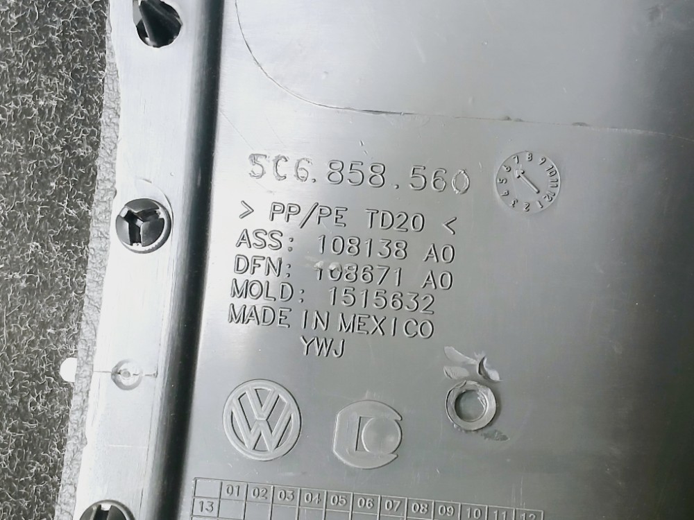 Moldura Painel Instrumentos Vw Jetta 2.0 Tsi 2016 2017 7