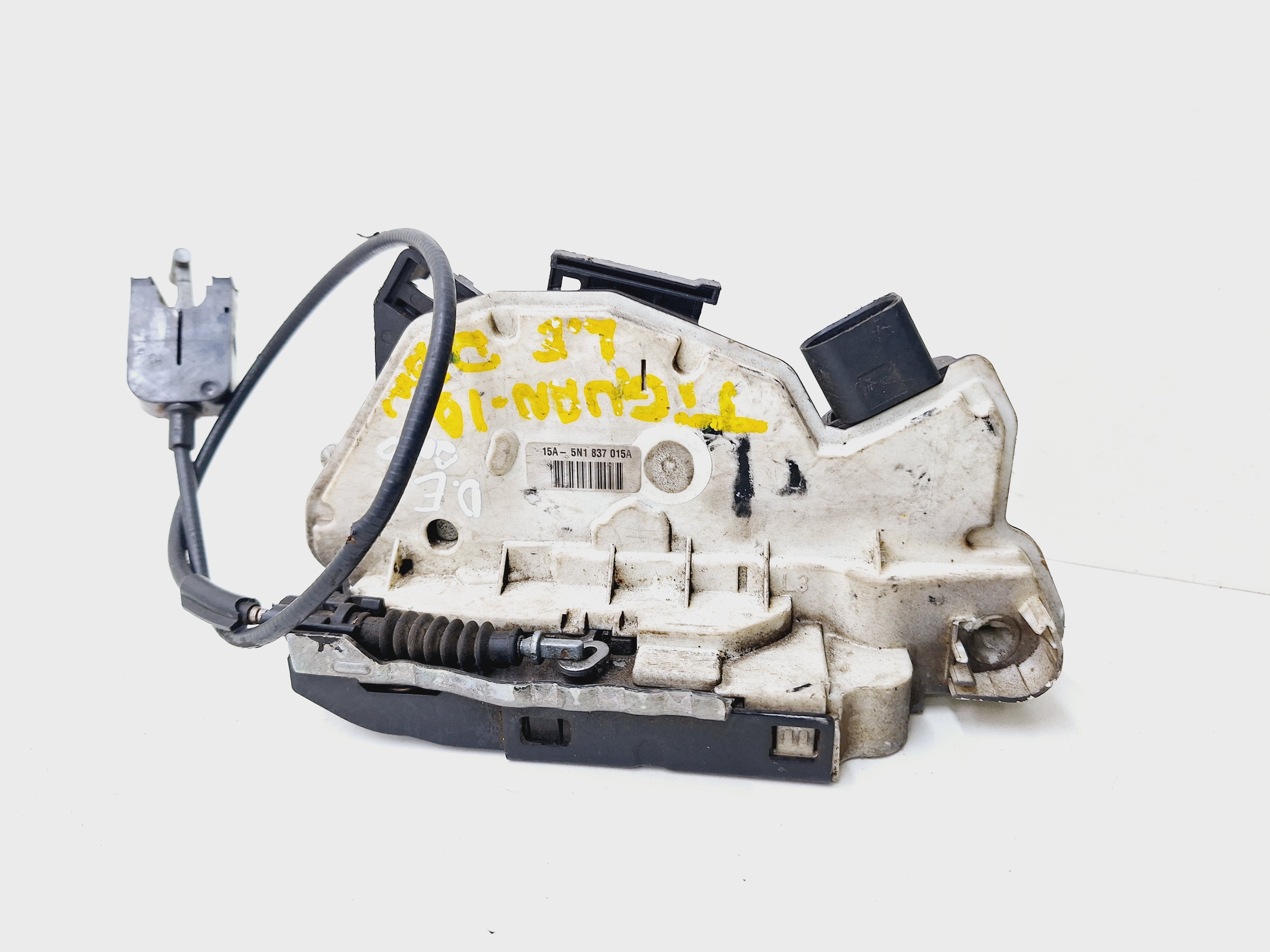 Fechadura Porta Dianteira Esquerda Vw Tiguan 2.0 2010