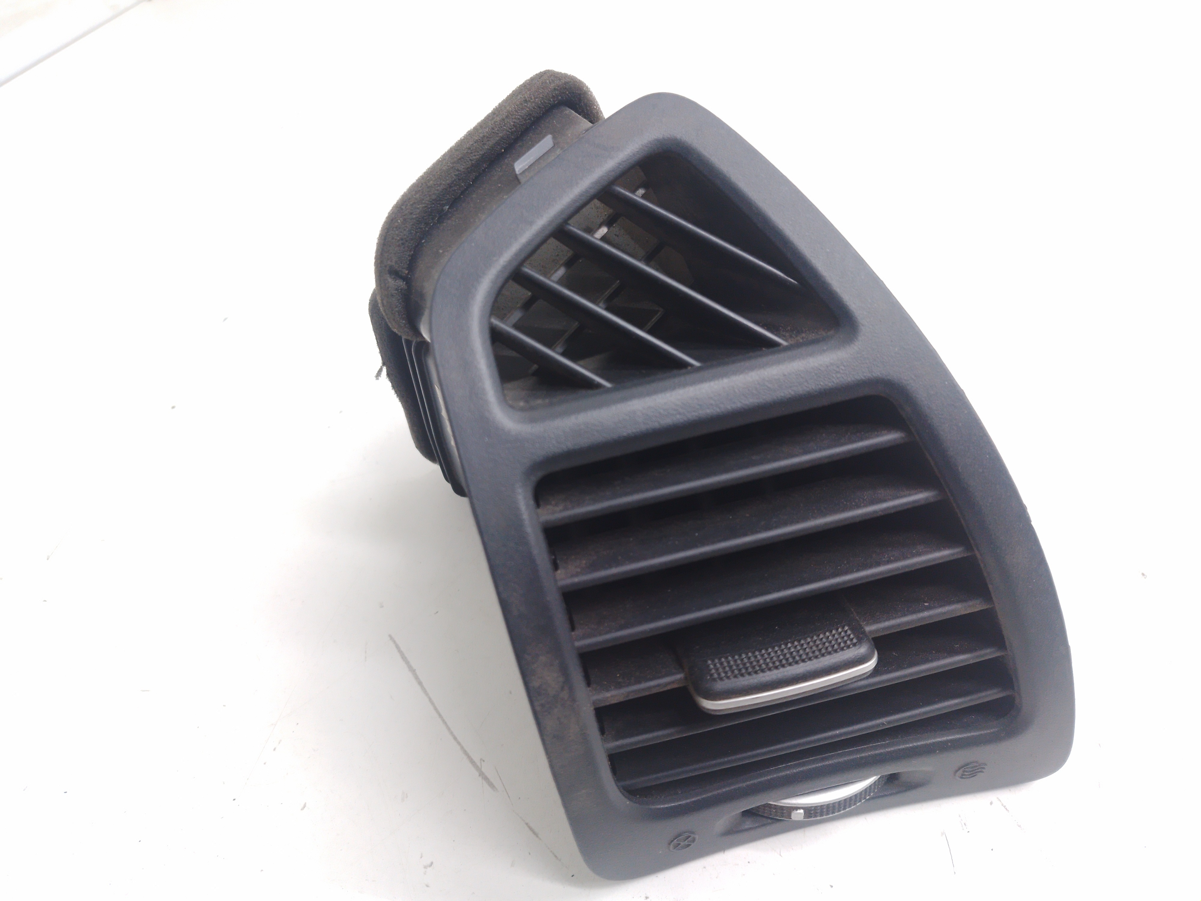 Difusor Ar Direito Painel Kia Sorento 2.4 2011 974902p000